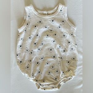 Rylee + Cru Bubble Romper - Triangles